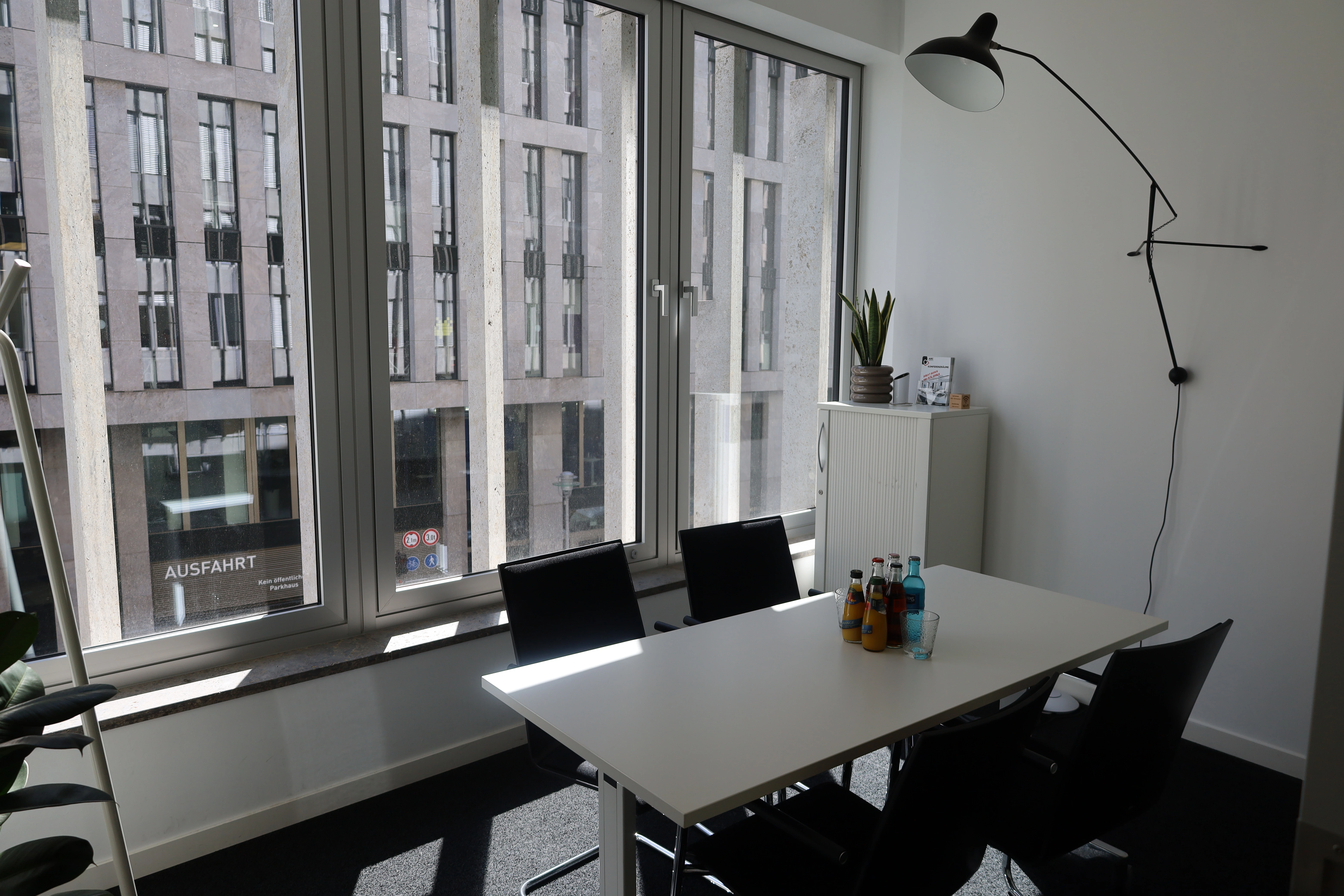 Konferenzräume Berlin Hauptbahnhof 14-35m² - Vorschau 2